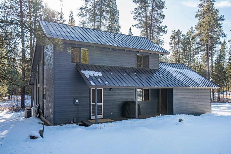 Three Rivers Basecamp Sunriver Exterior photo